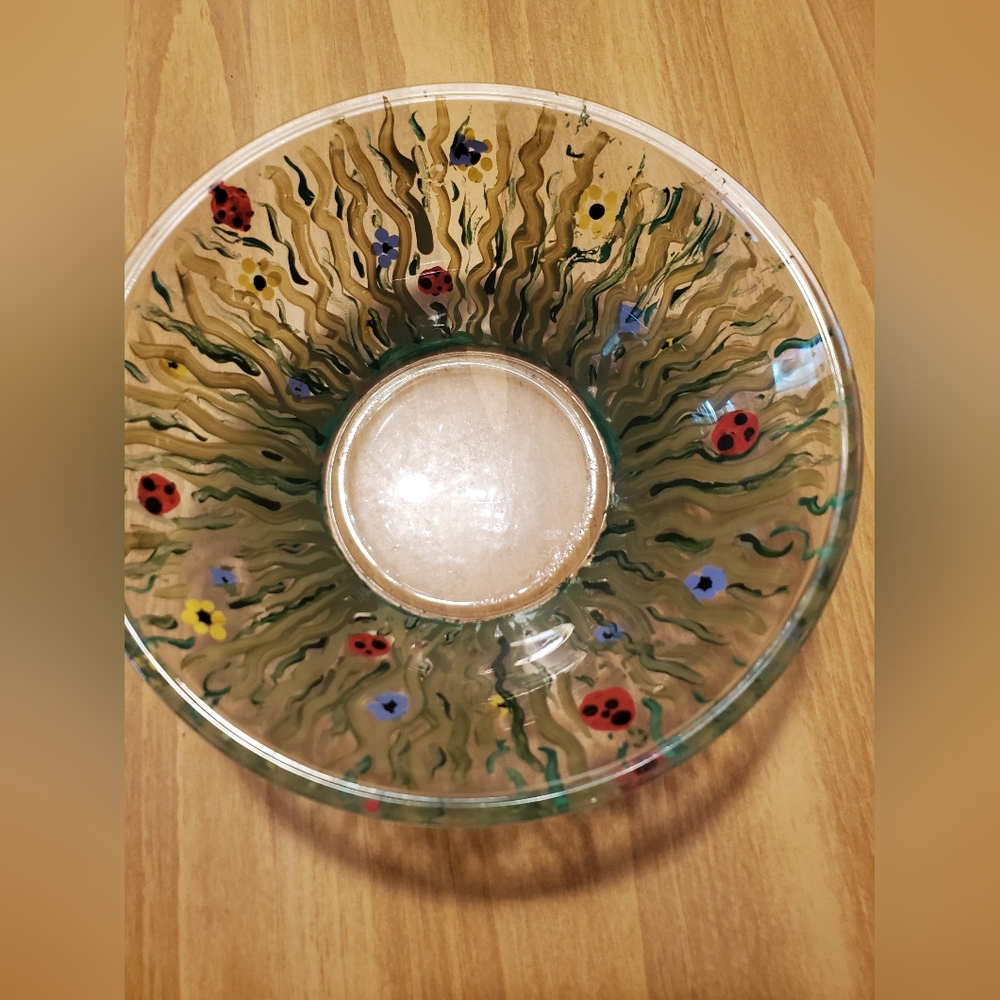Glass bowl